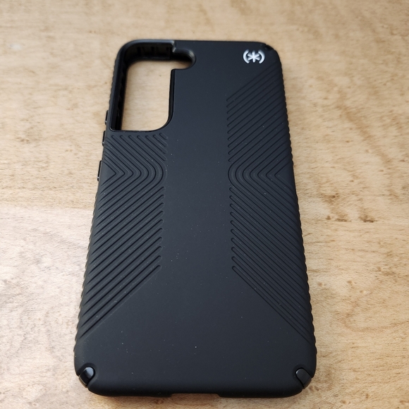 Speck Presidio2 Grip Series Case for Samsung Galaxy S22 - Black - Picture 3 of 7